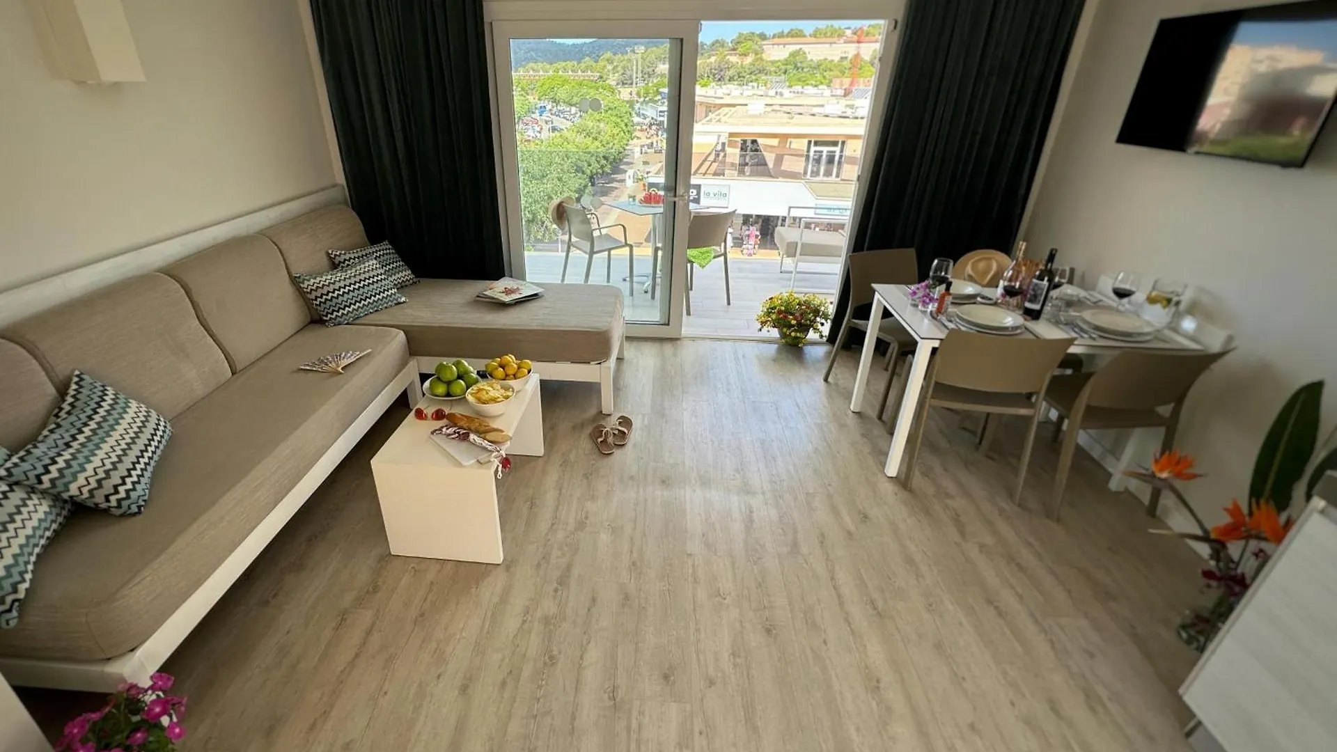Inn Mallorca Aparthotel Магалуф Апартаменты