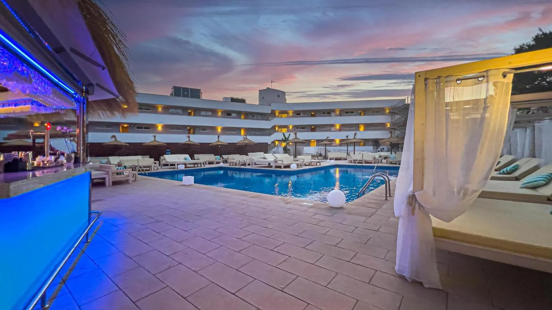 *** Daire Inn Mallorca Aparthotel Magaluf  İspanya