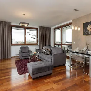 Mokotow Obrzezna By Renters Польша