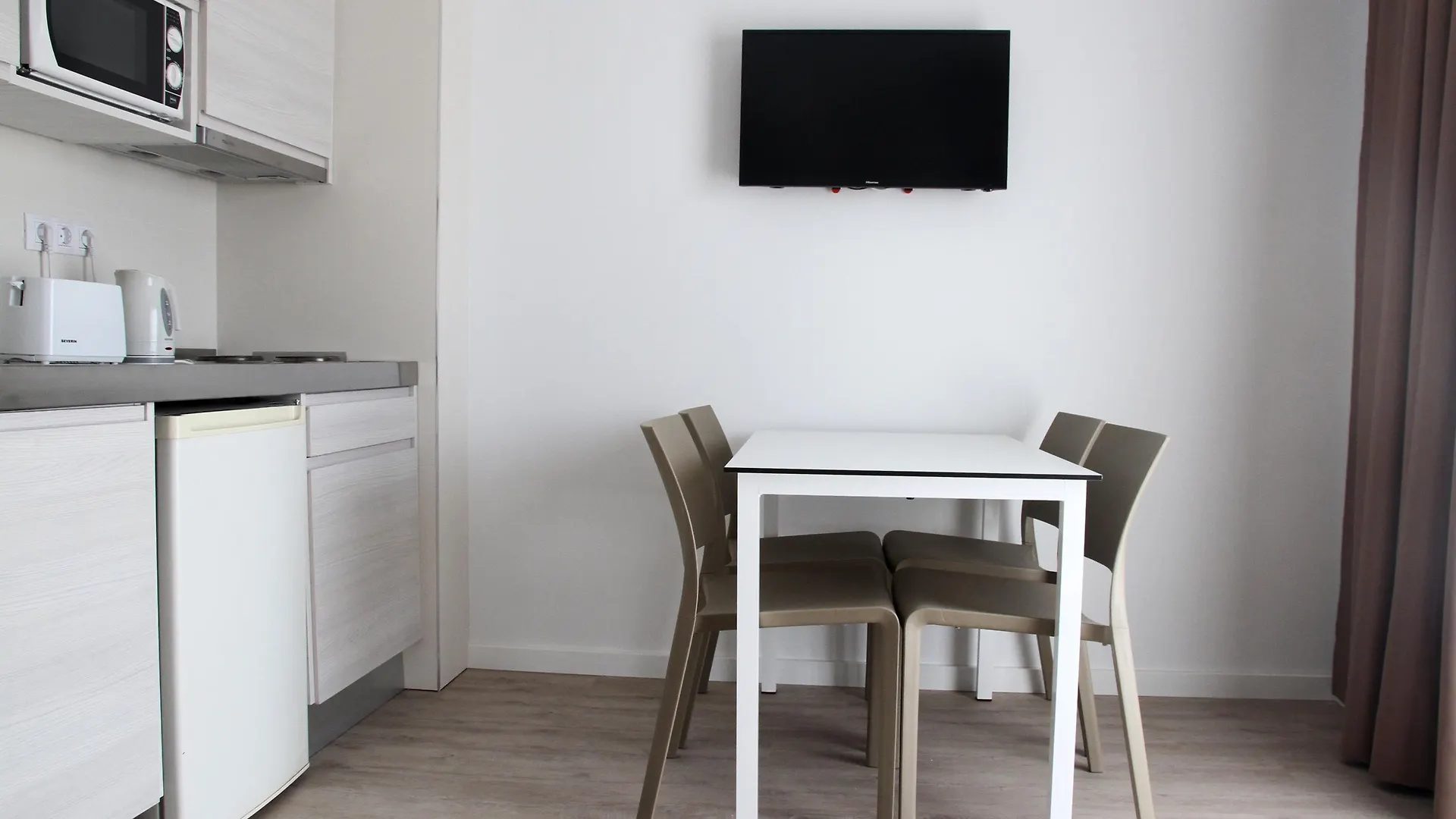Inn Mallorca Aparthotel Magaluf  Apartment